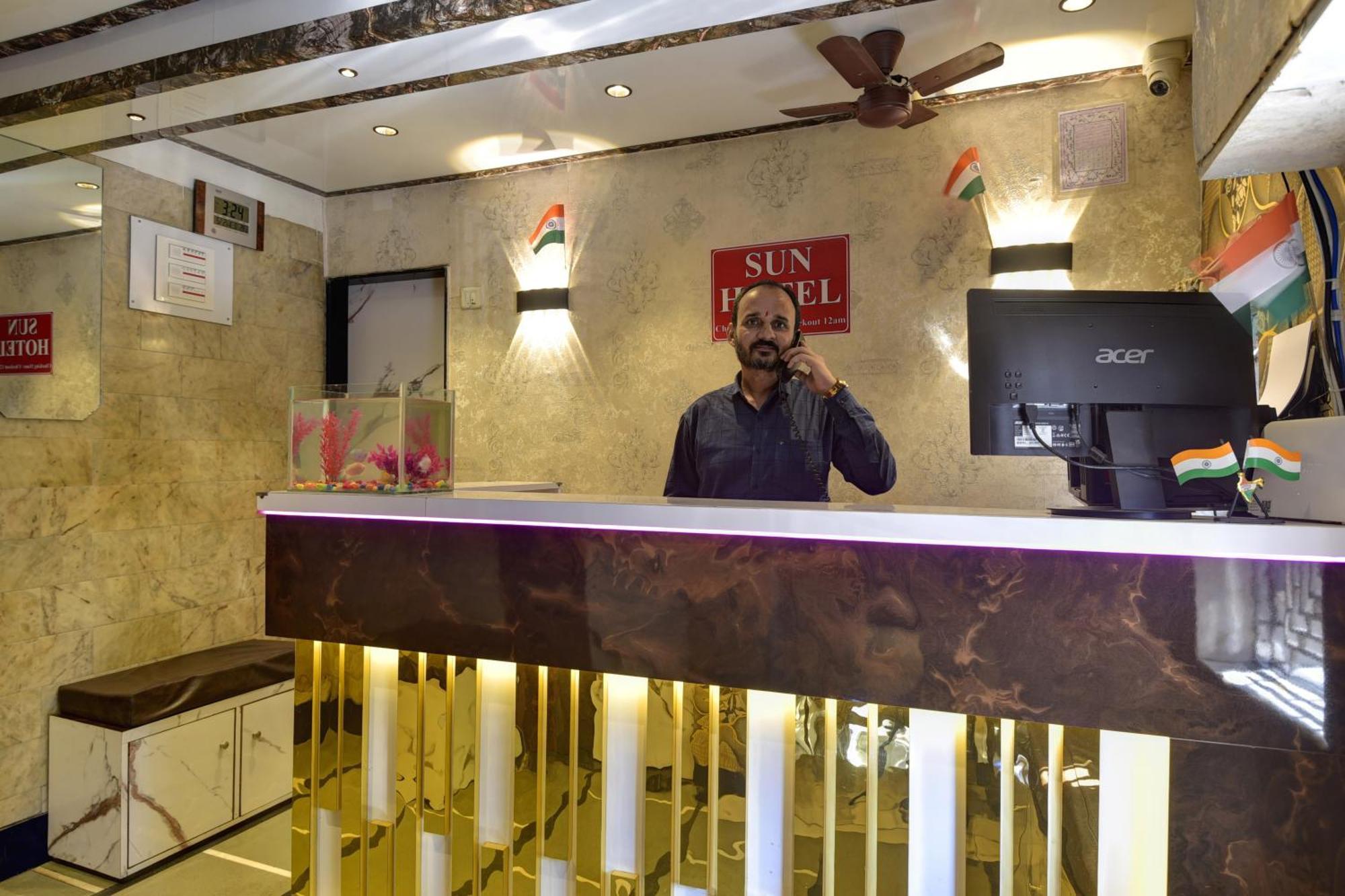 Sun Guest House Mumbai Ngoại thất bức ảnh